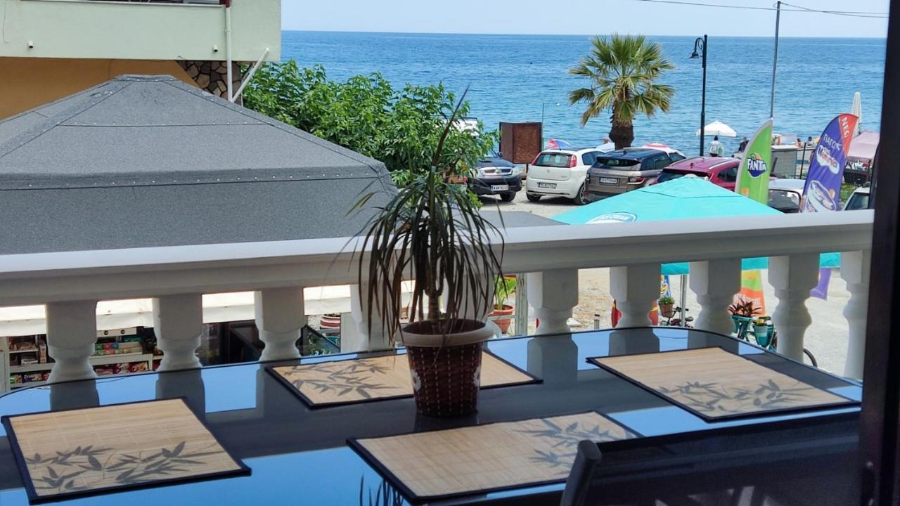 Sea View Apartments Poseidon Leptokaryá Eksteriør billede